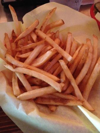 Rocky's Crown Pub