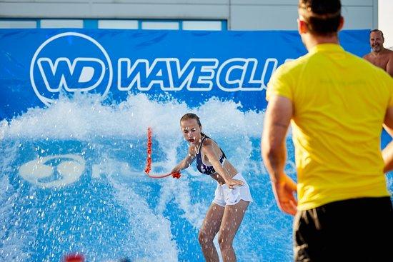 Wave Club