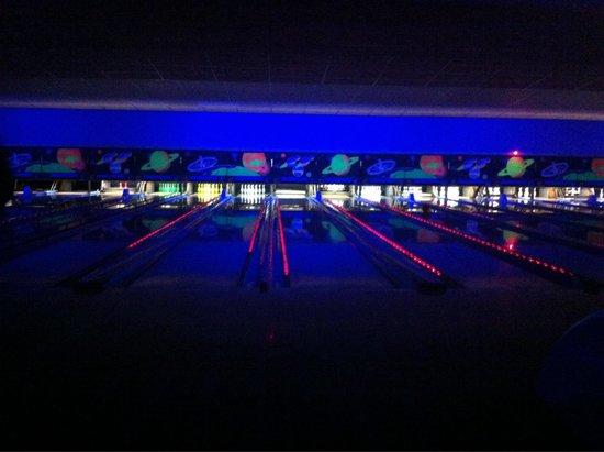 Planet Bowling