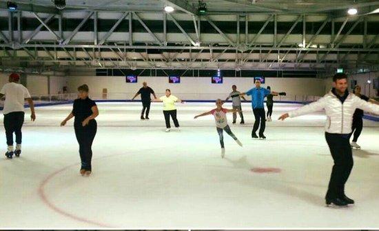 Ice Zoo Ice Rink