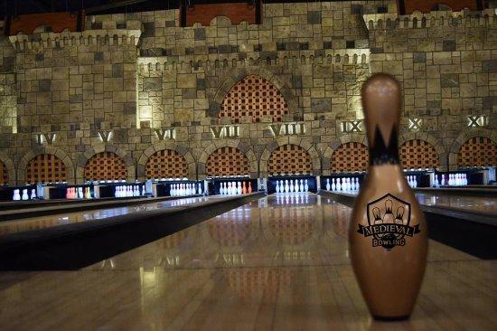 Medieval Bowling