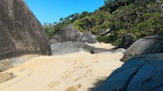 Praia do Gato
