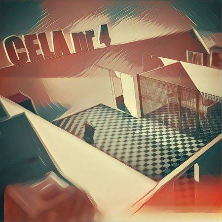 Wyjscie Awaryjne - Escape Room Warszawa