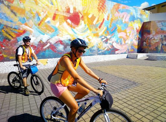 Bike a Tour