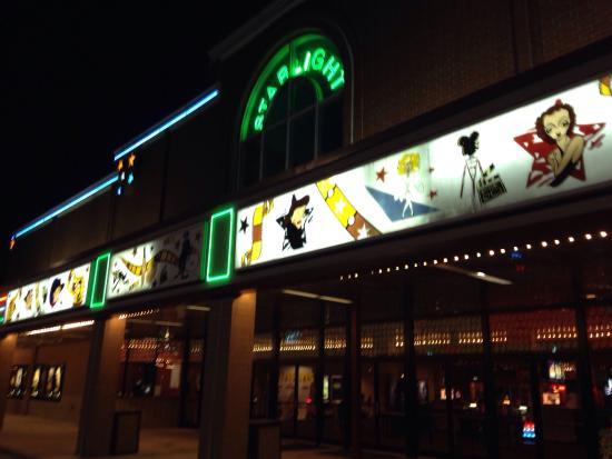 Regal Starlight Stadium 14