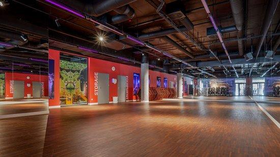 Form Factory Fitness Center Stodulky