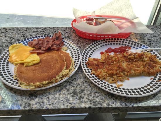 Off the Tracks Grill