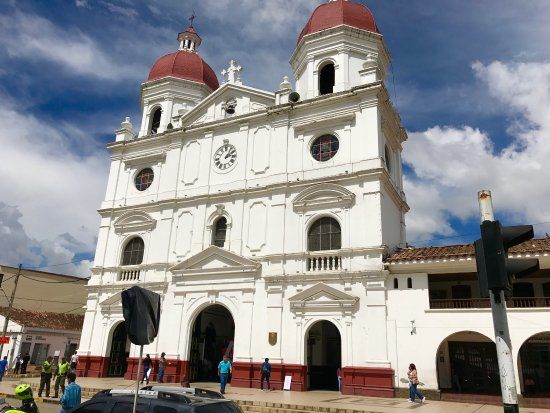 Catedral De San Nicolas El Magno