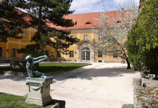 Kiscell Museum