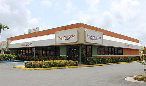 Los Colobos Shopping Center