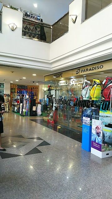 Thaniya Plaza