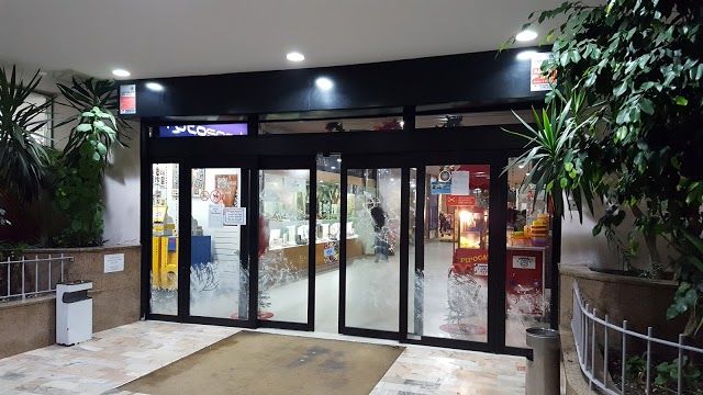 Shopping Center Massama