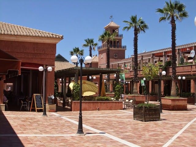 Centro Comercial La Hacienda de Islantilla