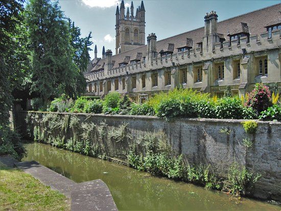 Magdalen College Deer Park