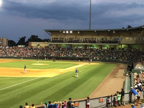 Fluor Field at the WestEnd