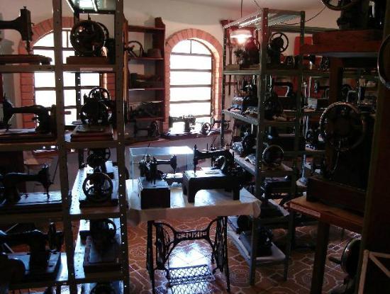 Museu de Antiguidades Máquinas de Costura