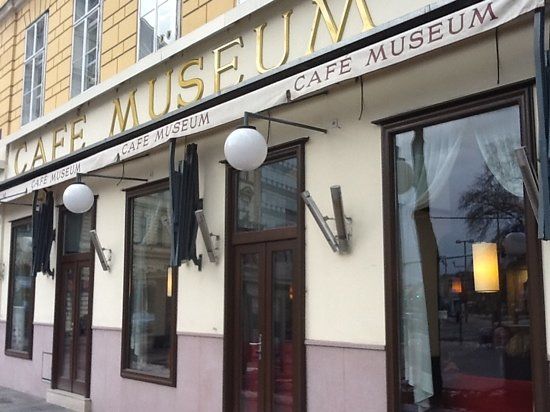 Café Museum