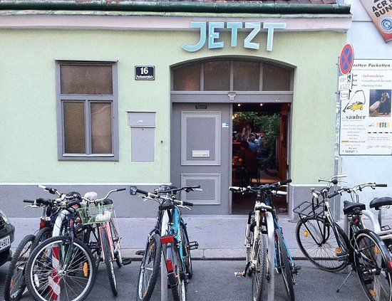 Jetzt