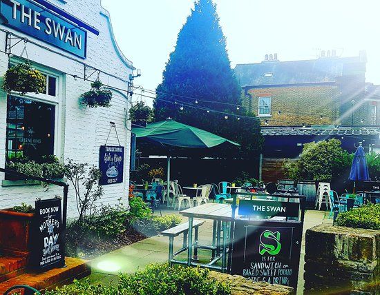 The Swan, Wimbledon
