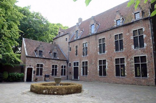 Erasmus House