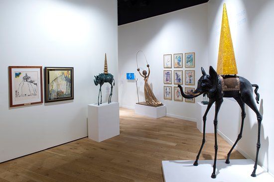 Dali Paris