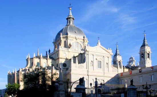 Catedral de Sta María la Real de la Almudena