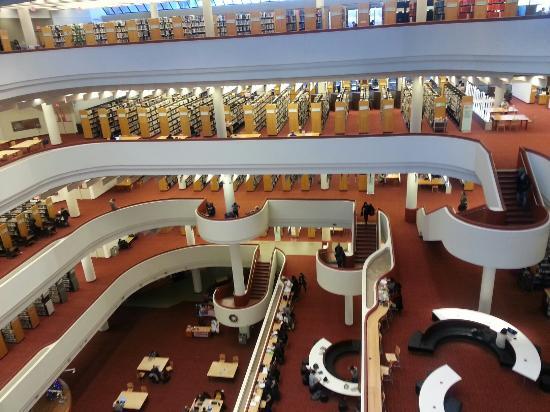 Biblioteca Pública de Toronto