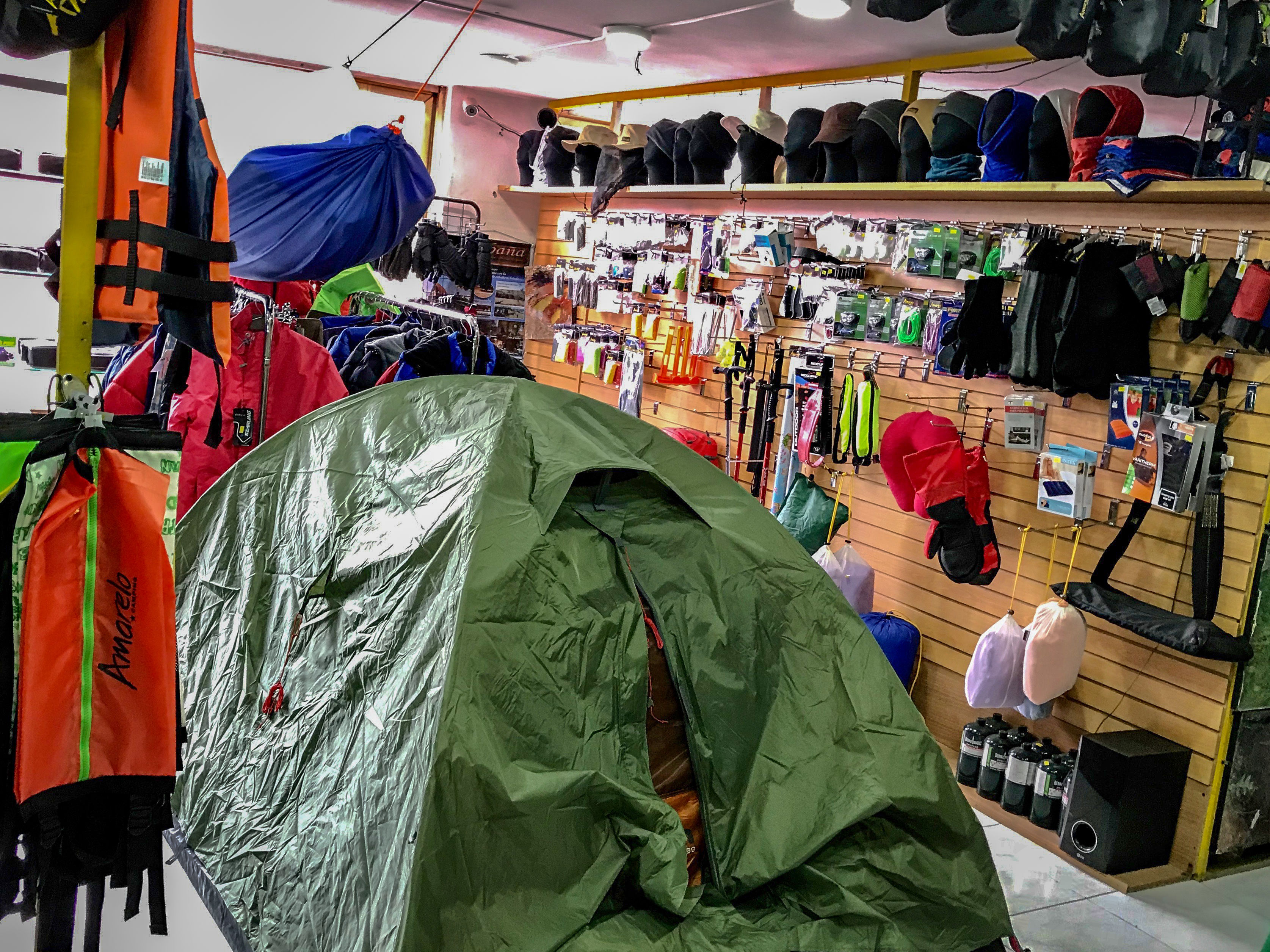 Camping Amarelo