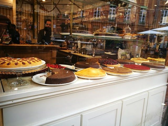 Flower's Cafe