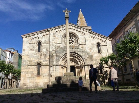 Colegiata de Santa Maria do Campo