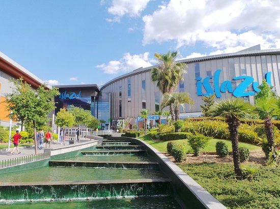 Centro Comercial Islazul