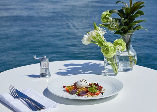 Catalina Restaurant