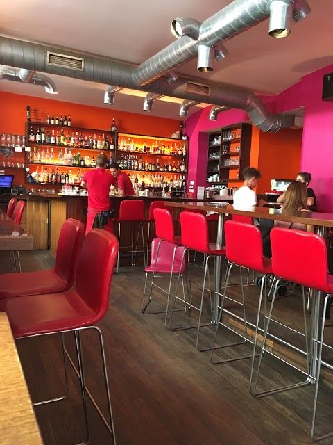 Cafe Romeo