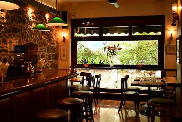 Cafe Boheme