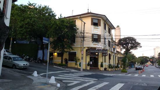 1900 Pizzeria