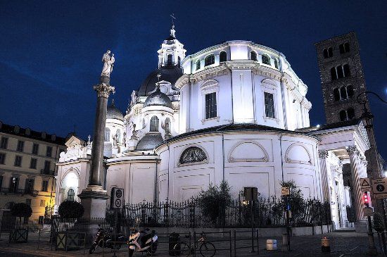 Santuario Basilica La Consolata