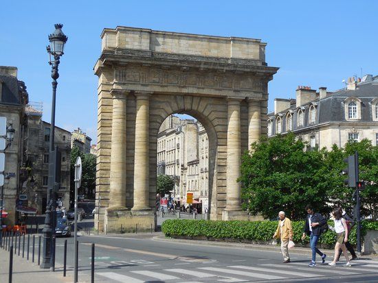 Puerta de Borgoña