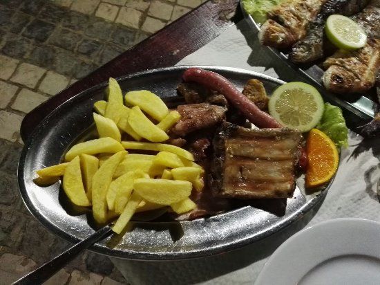 Nora Velha