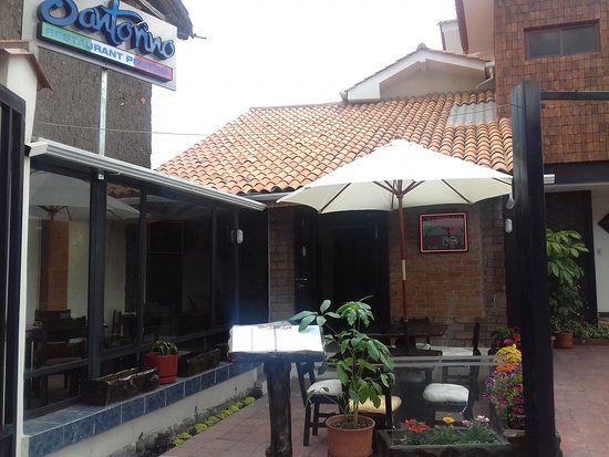 Santorino Restaurant And Pizza