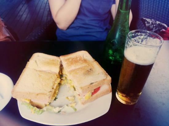Cafeteria Pizzeria Arenal